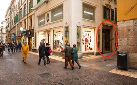 Domus Verona - Incantevole Residenza Difronte A Casa Giulietta